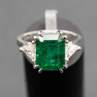 vivid green emerald engagement ring for women