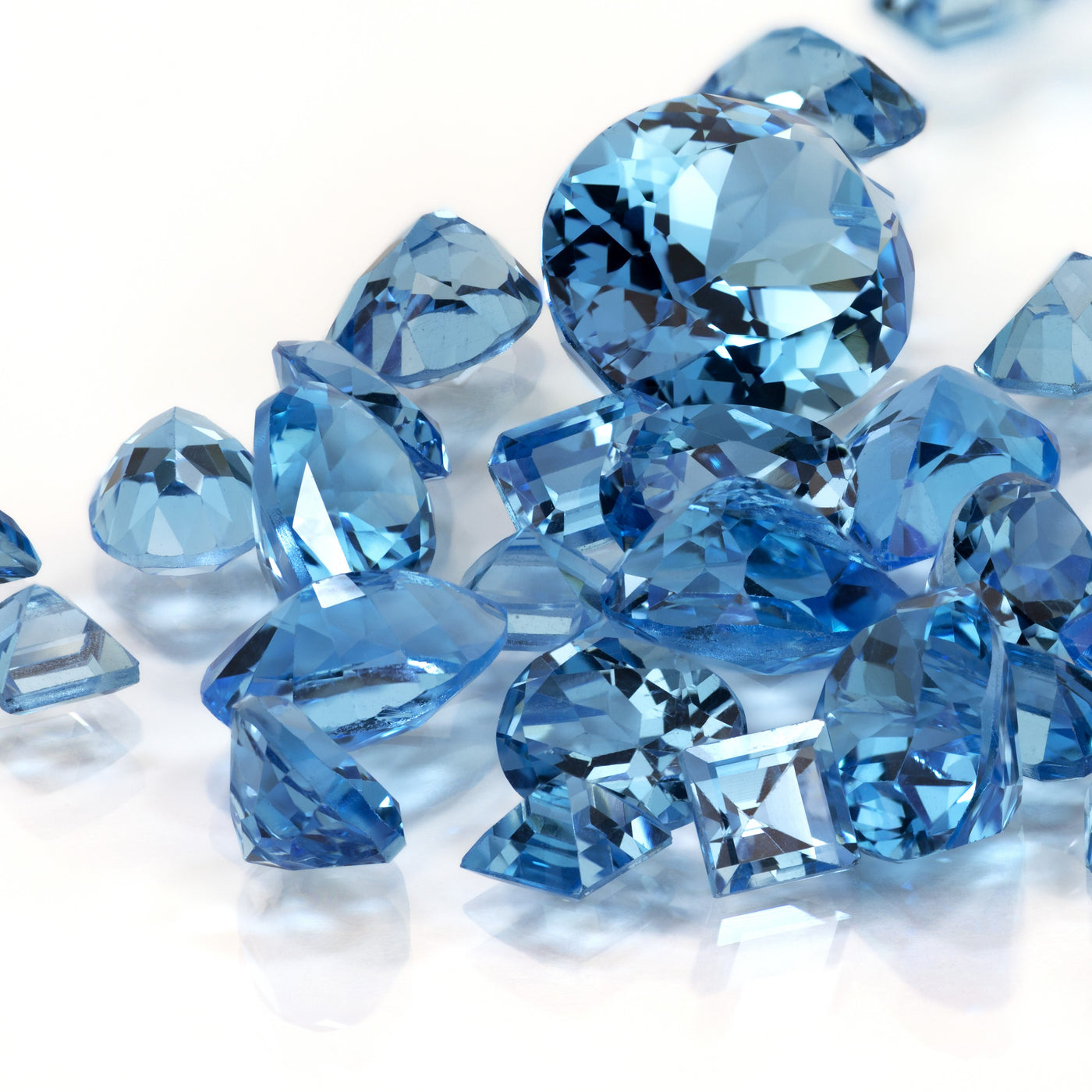 Buyer's Guide: Buying Aquamarine Jewelry