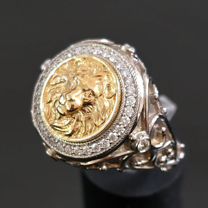Men's Lion Signet Ring with Diamonds – view 3