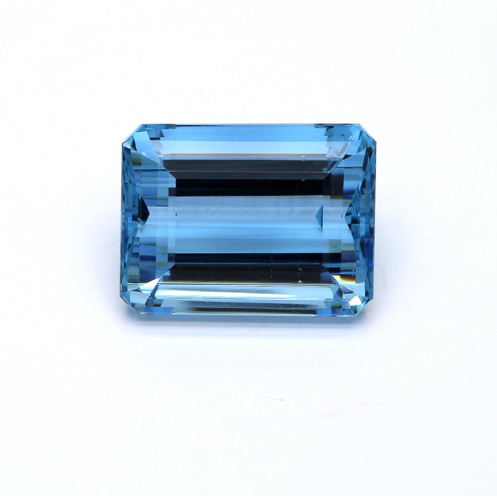 19.08 carat natural santa maria aquamarine for sate