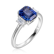 natural sapphire ring with diamonds
