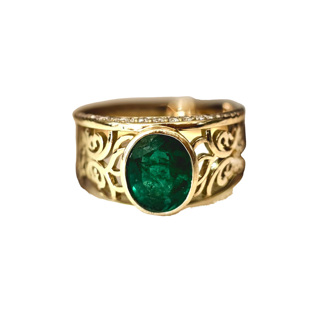 Anjea – 2.70 Carat Natural Green Emerald Ring with 0.20 Carats of Natural Diamonds on a white background