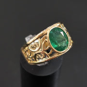 anillo esmeralda ovalada verde natural oro amarillo 18K