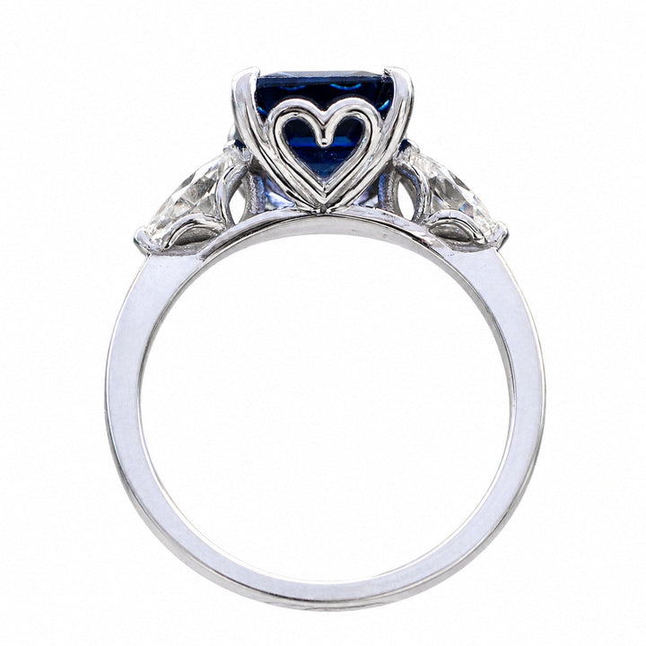 Siena – 4.45 Carat Blue Sapphire Ring with 0.55 Carats of Natural Diamonds – white background view 4