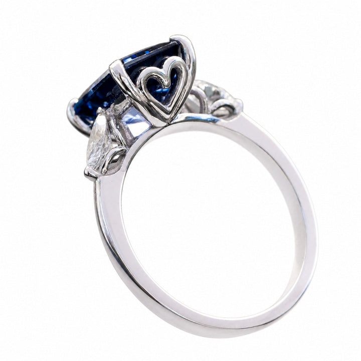 Siena – 4.45 Carat Blue Sapphire Ring with 0.55 Carats of Natural Diamonds – white background view 5