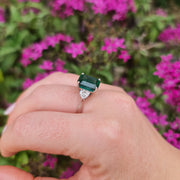 green emerald diamond ring