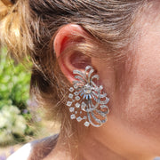 Ellie - Boucles d'oreilles en diamant naturel de 8.00 carats, Couleur D-F, Clarté VS - SI1