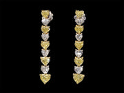 Francine - Boucles d'oreilles diamant cœur naturel 7.94 carats, Top diamants blancs et jaunes fantaisie