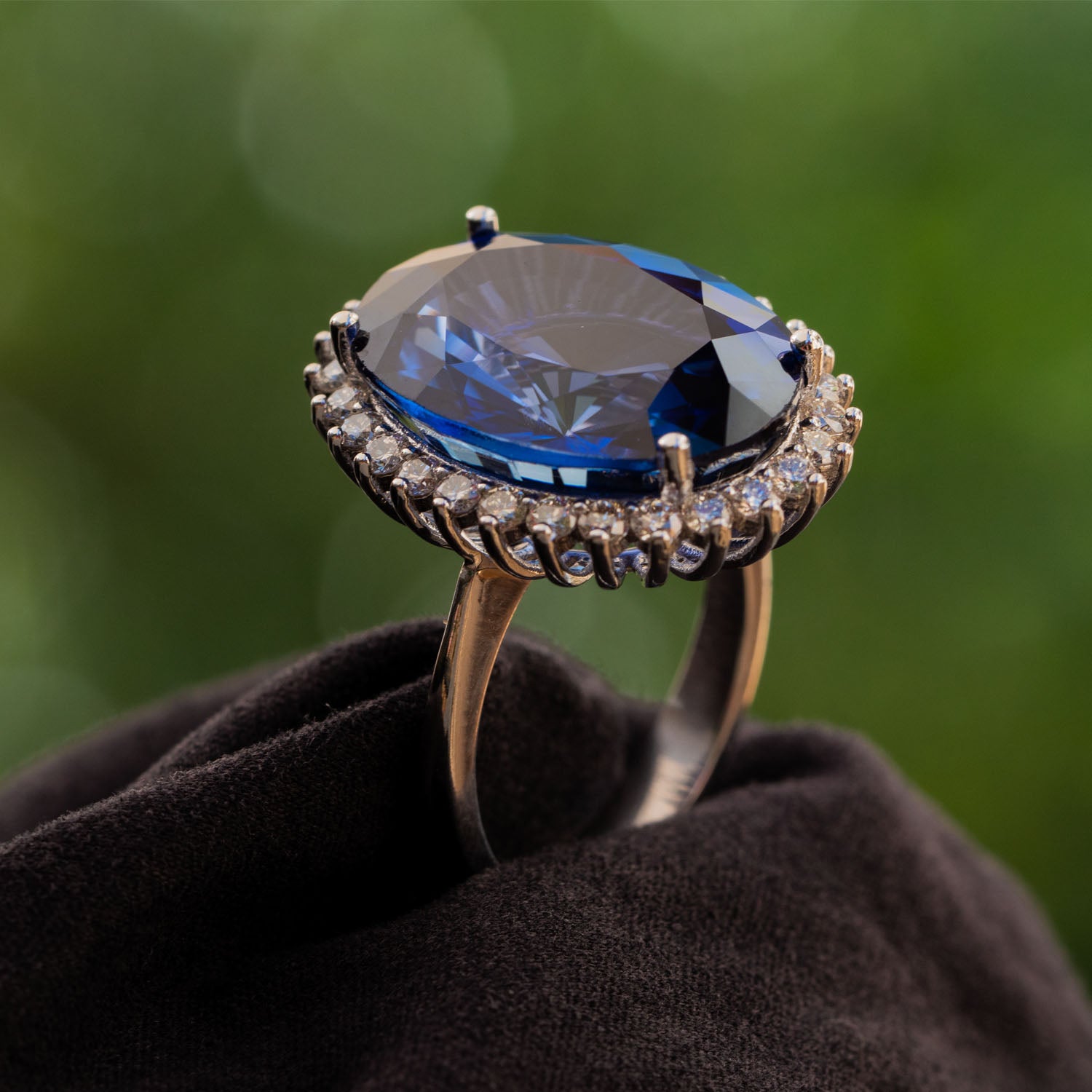 Shop Blue Sapphire 18K Rose Gold Stacking Ring for Women | Gehna