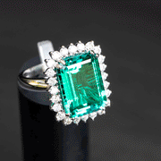 anillo de esmeralda de la vendimia