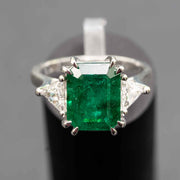 anillo de compromiso de esmeralda verde vivo para mujer