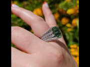 Camila - anillo de turmalina verde natural de 7.32 ​​quilates con diamantes naturales de 1.92 quilates