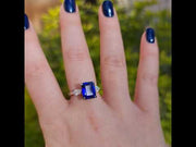 Siena - anillo de zafiro de 4.45 quilates con diamantes naturales de 0.55 quilates