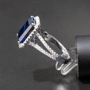 Aimée - 7.15 carat emerald sapphire ring with 0.72 carat natural diamonds