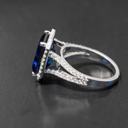 Aimée - 7.15 carat emerald sapphire ring with 0.72 carat natural diamonds