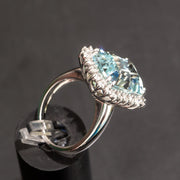 Impresionante anillo vintage de aguamarina natural para mujer.
