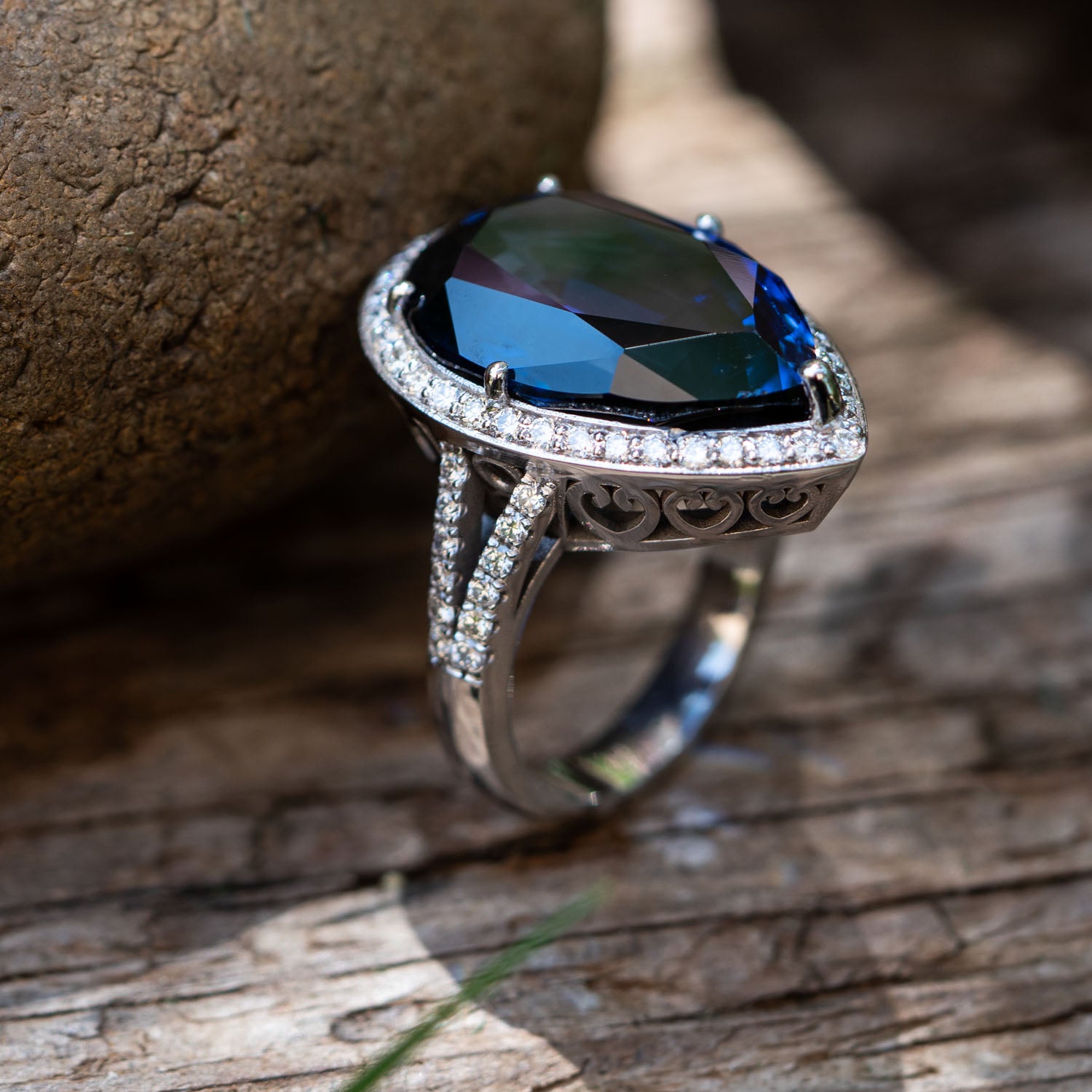 Buy Antique Impressive 10k Quality Large Grape Cluster Velvet Blue Sapphire  Ring Online in India - Etsy