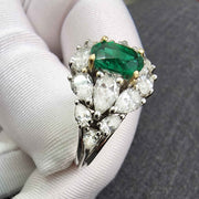 Anillo de diamantes de 1.10 quilates con esmeralda de 2.13 quilates
