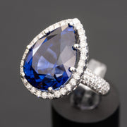 anillo de cóctel de zafiro azul para esposa