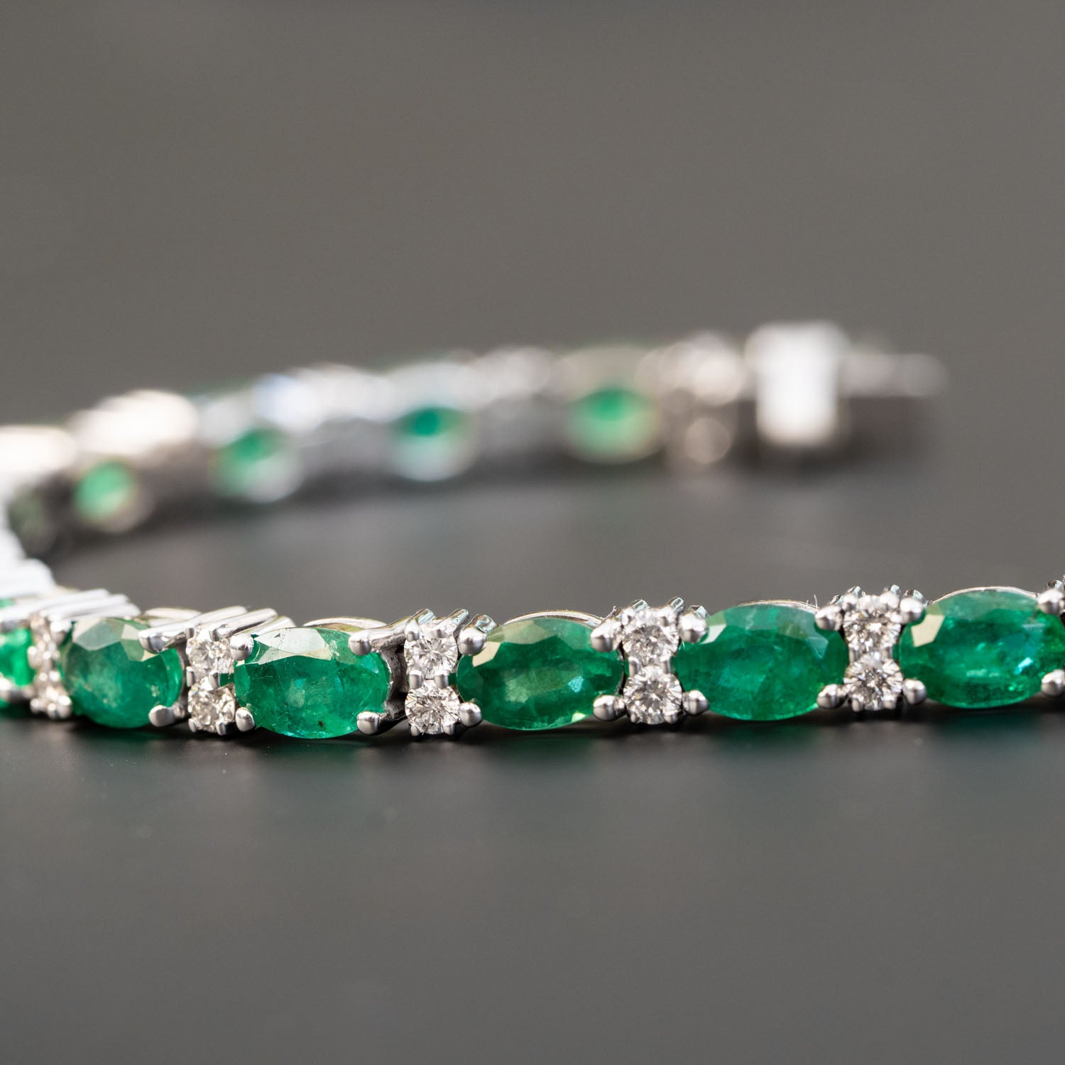 Emerald diamond bracelet Clearance