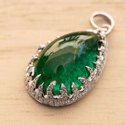 Colgante de esmeralda verde natural de 25.60 quilates con diamante natural de 0.65 quilates