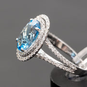 Dominique - anillo de topacio azul natural de 5.00 quilates con diamantes naturales de 0.90 quilates