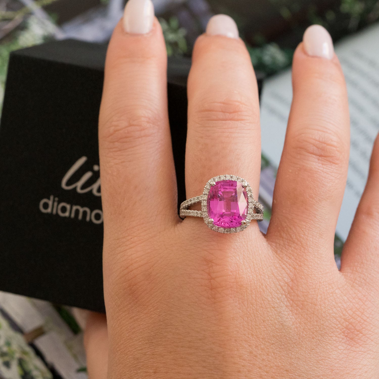 Hot Pink Round Sapphire Ring | Exquisite Jewelry for Every Occasion | FWCJ