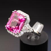 Iris - 13.00 carat pink sapphire ring, 1.20 carat natural diamonds