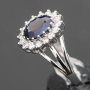 Alice - 2.50 carat natural sapphire ring with 0.83 carat natural diamonds