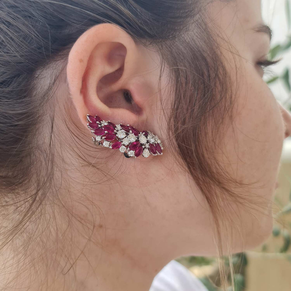 Luxury Climber Earrings 9.10 carat natural ruby 4.33 ct natural diamonds