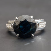 Joelene - Bague saphir bleu foncé rond de 9.50 carats avec diamants naturels de 0.30 carat